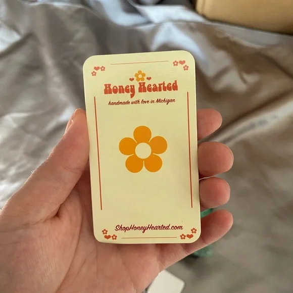 honey hearted baby valentines earrings - Picture 7 of 8